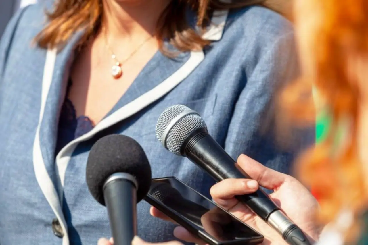Objetivo é atualizar a lei diante do uso crescente da tecnologia em agressões contra mulheres na política - Foto: Depositphotos