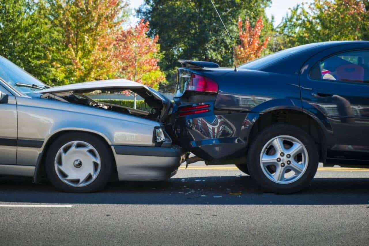 Projeto de lei no Congresso busca assegurar carro reserva para vítimas de acidentes de trânsito em 2026