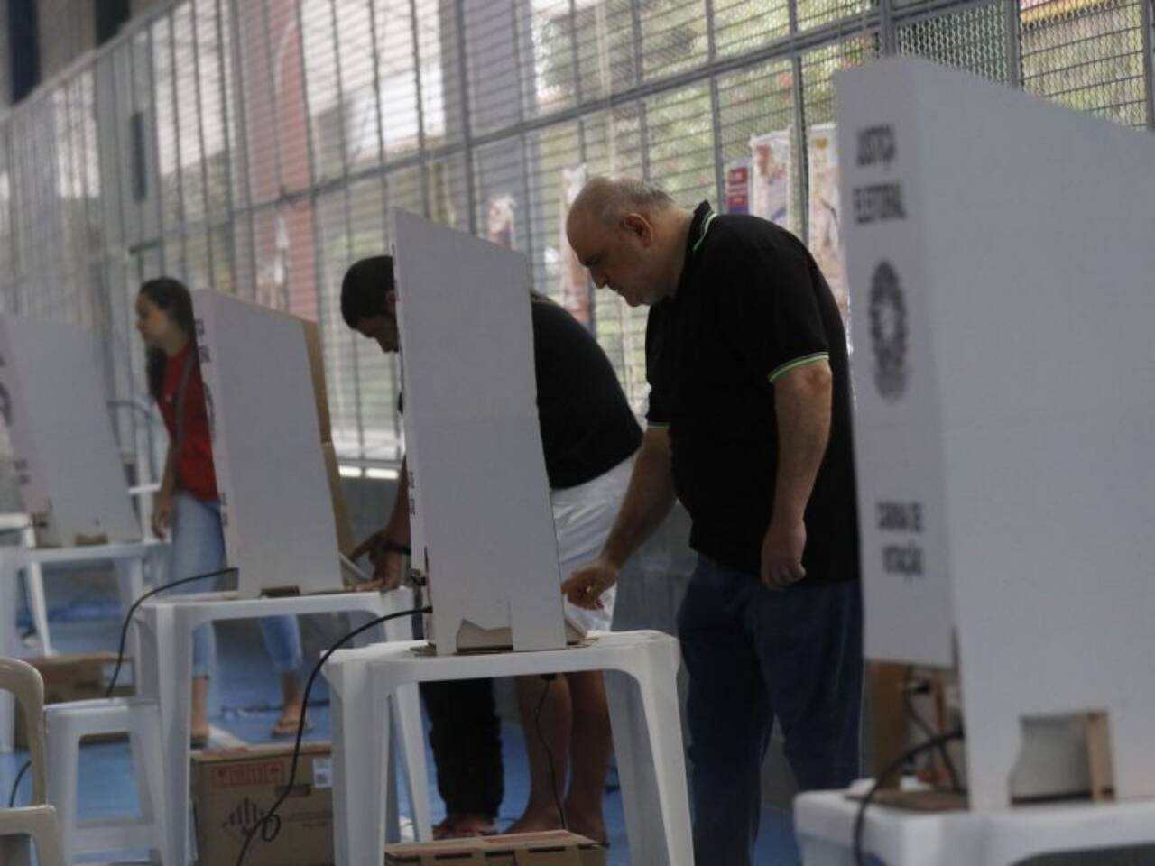 Sistema proporcional define vagas de deputados e impacta eleições de 2026 com regras complexas