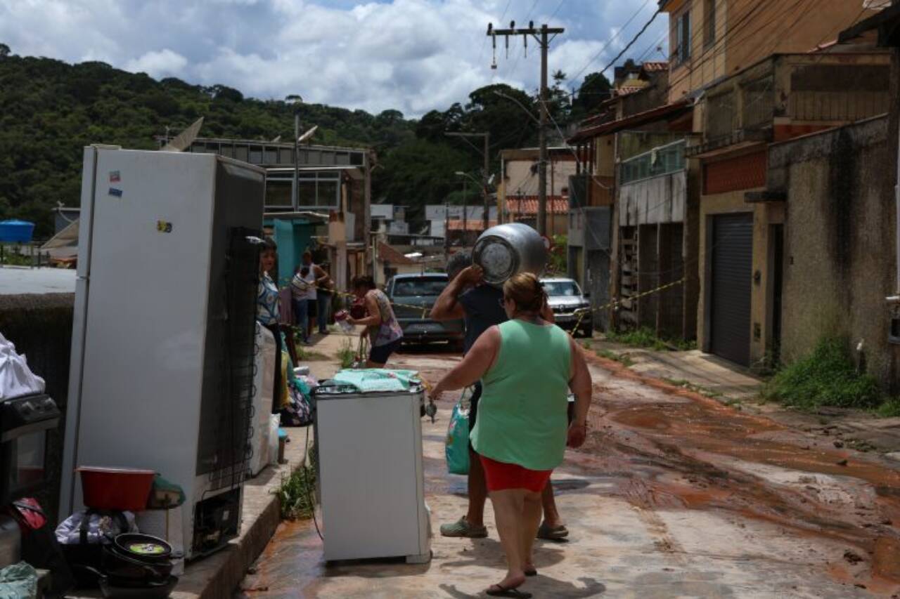 Câmara debate medidas essenciais para amparar deslocados por desastres climáticos em Minas Gerais