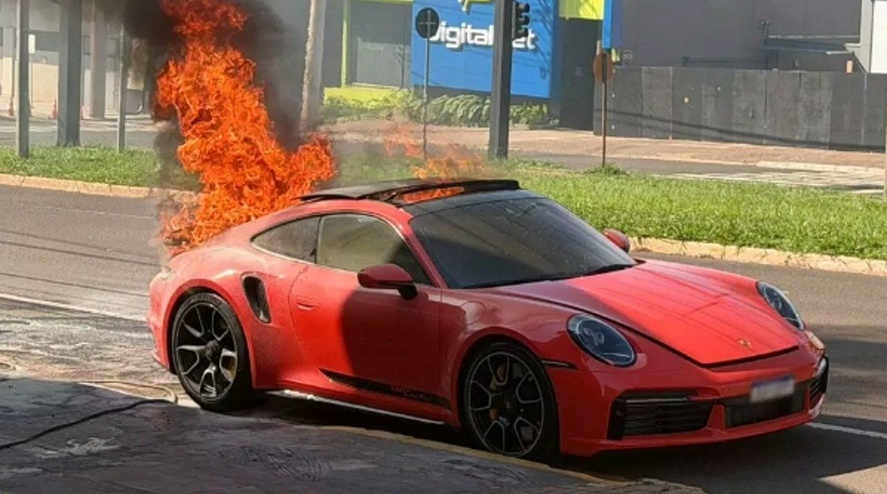 Incêndio Porsche