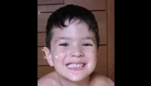 Mãe busca filho de 6 anos desaparecido há nove meses após visitar o pai no Rio