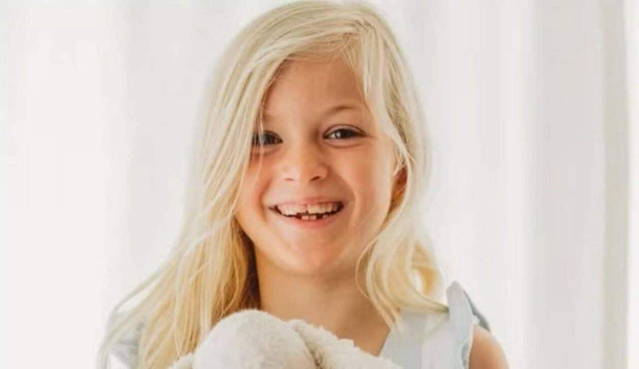 Lillian Smart, de 8 anos, morreu após contrair uma infecção causada pela rara ameba Naegleria fowleri - Reprodução/ Facebook