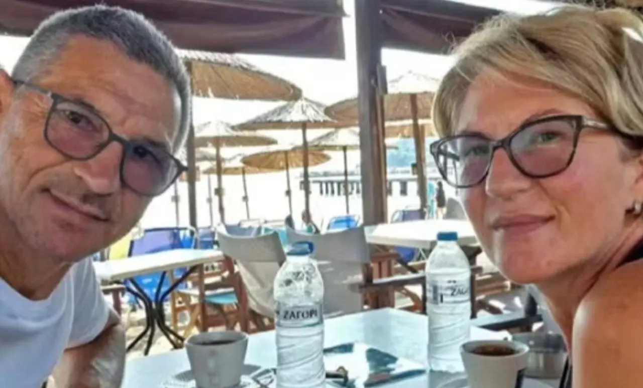 Ljubisa Karović e sua esposa Svetlana Grković Foto: Facebook/Karović Ljubisa