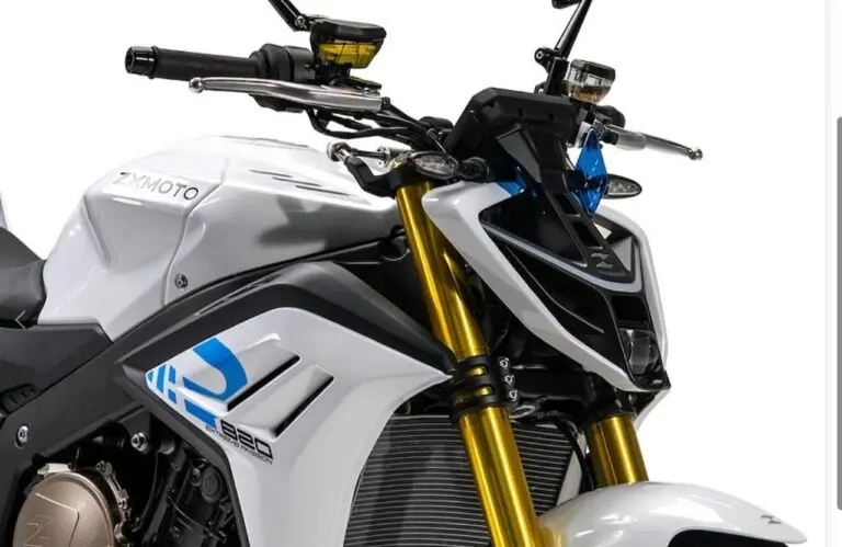 Naked 820R
