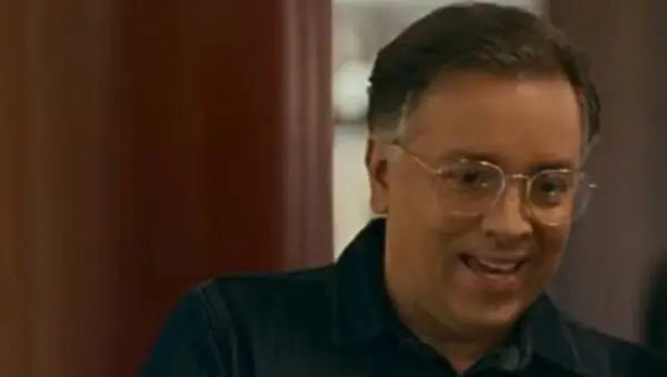 Rodrigo Fagundes detalha bastidores de Nicolau em ‘Quem ama cuida’ e superação após humilhação
