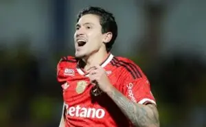 Pedro, artilheiro do Brasileirão, tem dois gols para igualar marca de Gabigol no Flamengo pela Libertadores