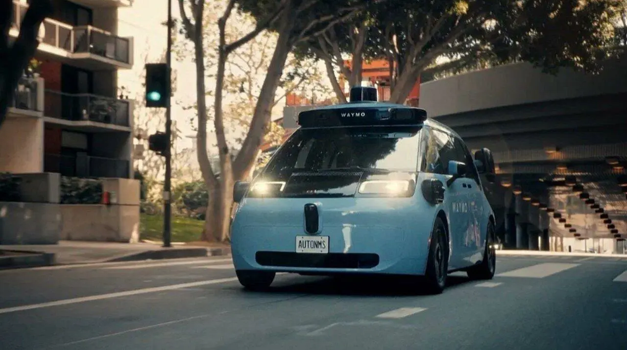 Robotáxi Waymo - reprodução/Waymo