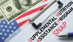 Texas aprova extensão do prazo para repor benefícios do SNAP após enchentes de julho