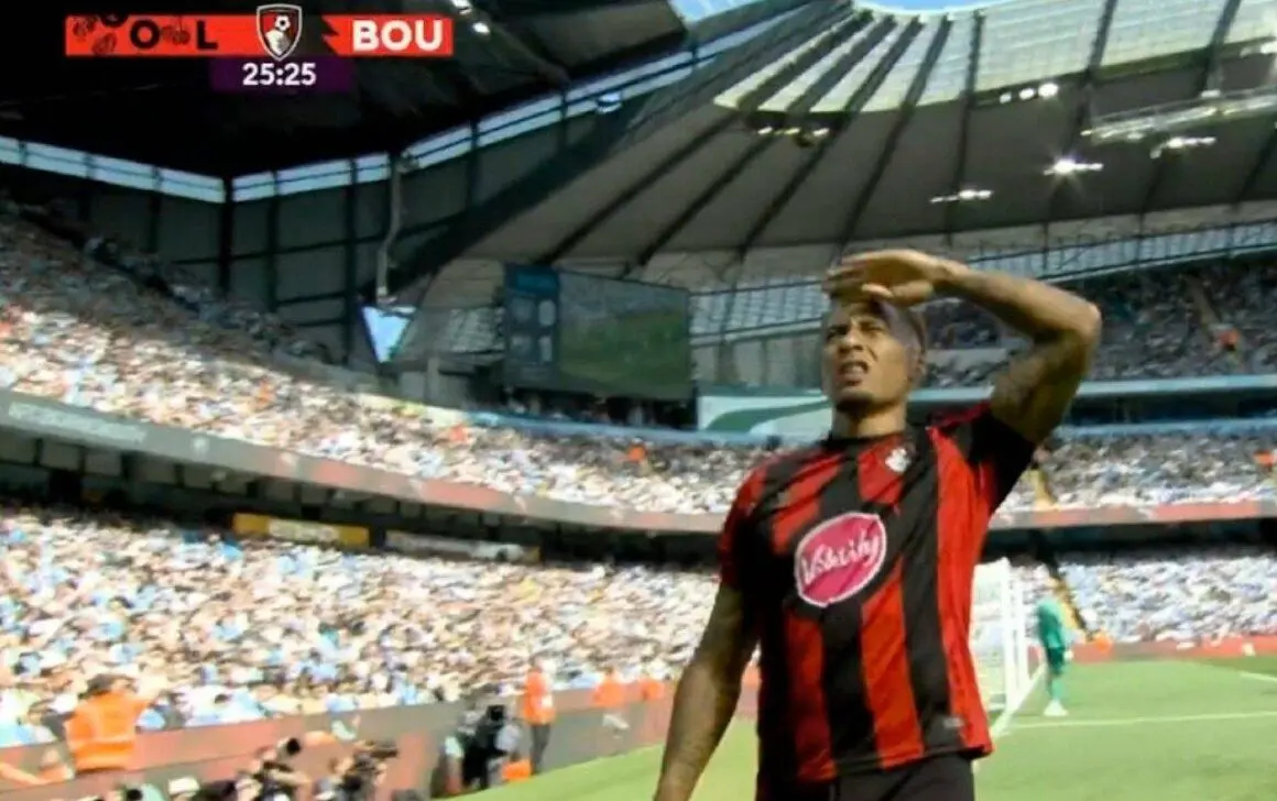 Met perfecte pass van Evanilson scoort Tavernier mooi doelpunt in duel tussen Manchester City en Bournemouth in de Premier League