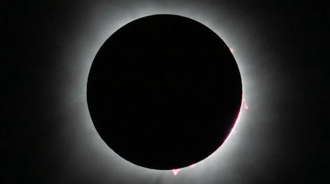 Total Solar Eclipse - NASA/Keegan Barber