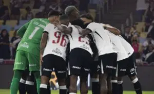 Vasco x Olimpia: onde assistir ao vivo e prováveis escalações do jogo pela Sul-Americana