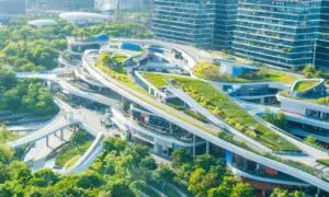 Shenzhen - artem evdokimov/ shutterstock.com