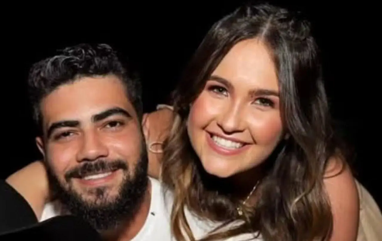 Amanda Vasconcelos ao lado de Henrique - Instagram
