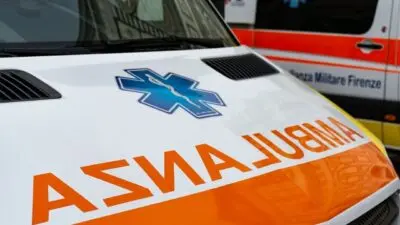 Ambulância Itália - marcodotto/ Istockphoto.com