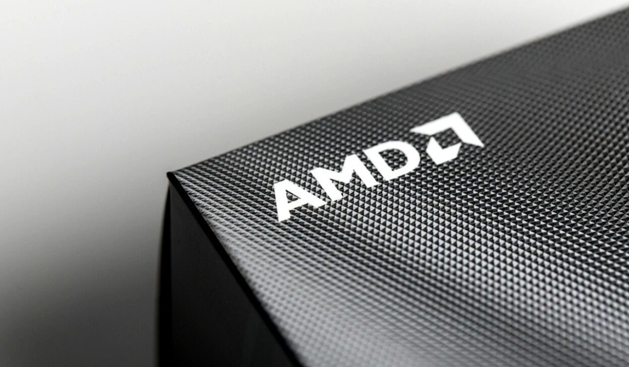 amd - Tobias Arhelger/Shutterstock.com