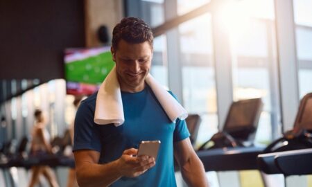 Aplicativo de treino - Drazen Zigic/ shutterstock.com