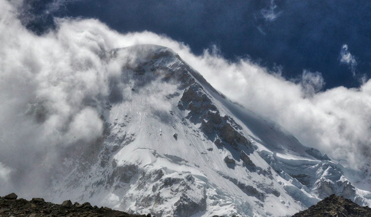 Avalanche - Wirestock Creators/Shutterstock.com