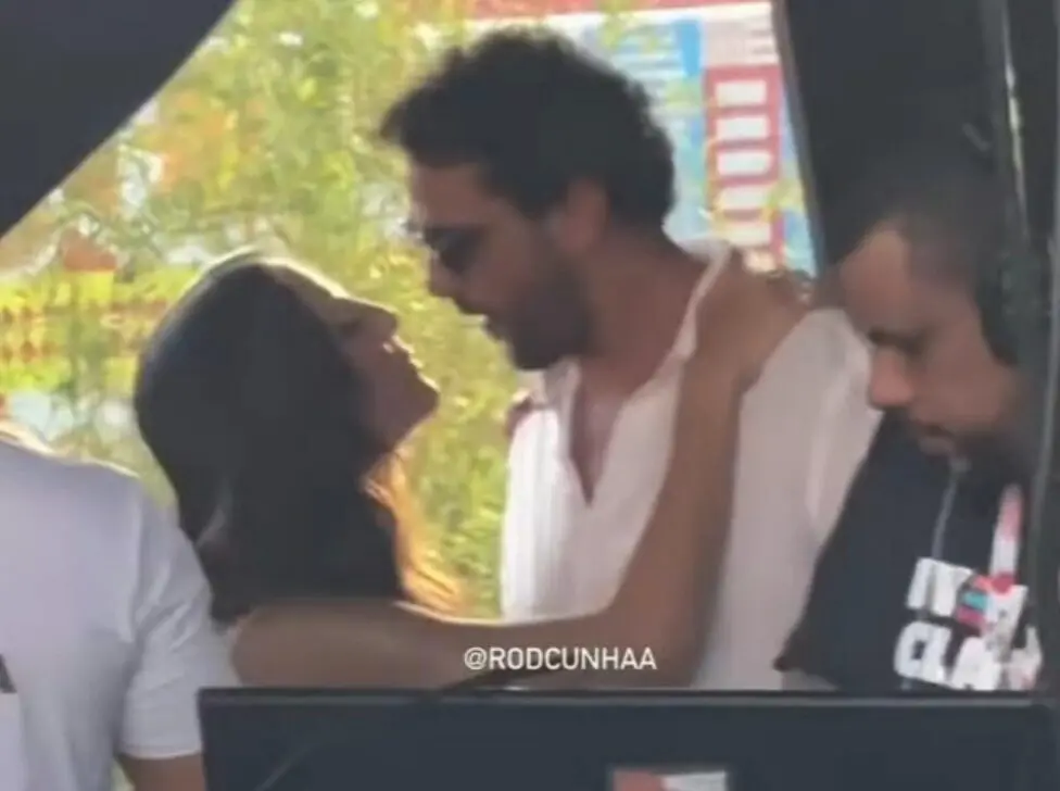 Beijo Ivete Sangalo e o namorado, Thiago Maia — Reprodução/Instagram