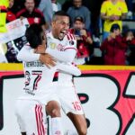 Bruno Henrique e Samuel Lino - X.com/ Flamengo