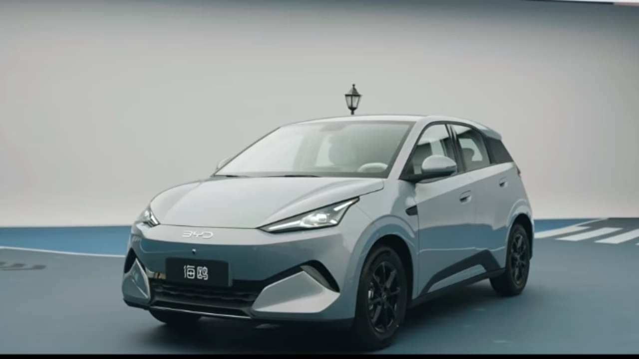 BYD Dolphin Surf ( - Reprodução/YouTube