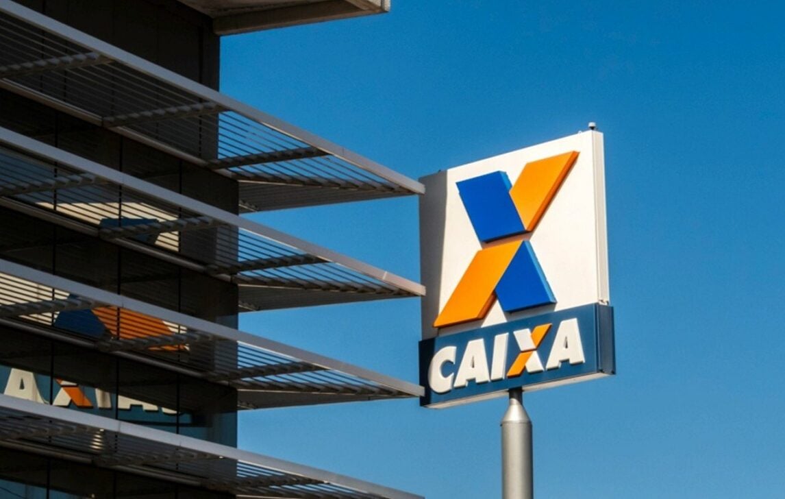 Caixa Federal - Alf Ribeiro/Shutterstock.com