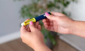 Caneta injetora para diabéticos, insulina - Kokosha Yuliya / shutterstock.com