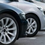 Carros usados, venda de carros - Scharfsinn / shutterstock.com