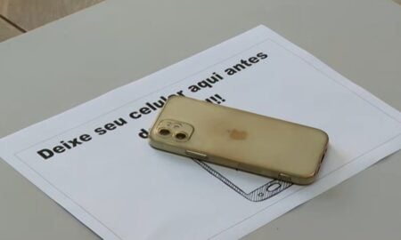 celular deve ficar fora da cabine eleitoral - Youtube/Justi&ccedil;a Eleitoral