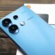 Celular Xiaomi - Only_NewPhoto / Shutterstock.com