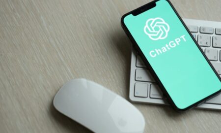ChatGPT - Mehaniq / Shutterstock.com