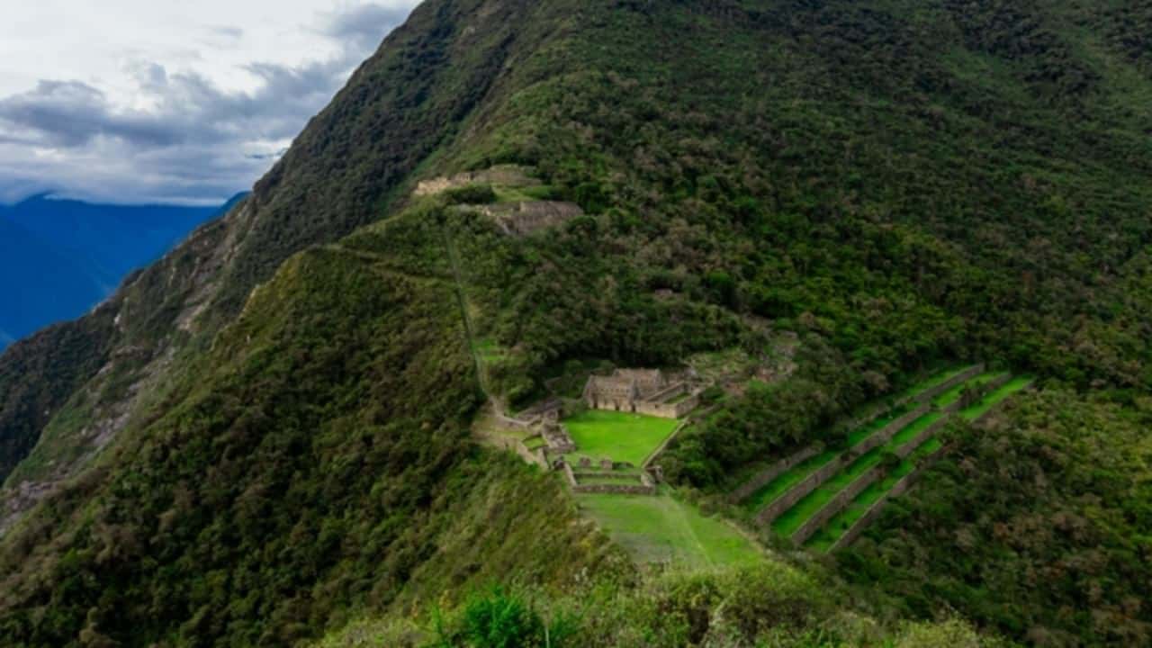 Choquequirao - Robert Harding Video / shutterstock.com