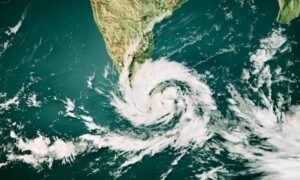 Ciclone extratropical - FrankRamspott/istockphoto.com