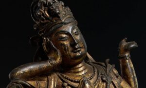 Escultura budista chinesa - Facebook/Casa de Leilão Sotheby's