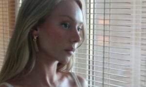 Ester Exp&oacute;sito - Instagram