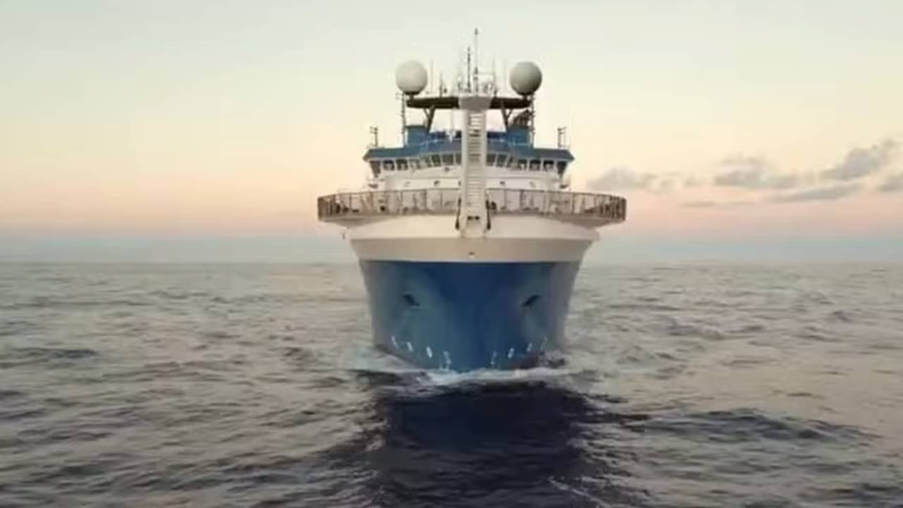 Fantástico entra no navio que vai acessar região remota do mar profundo do Atlântico Sul - Reprodução/TV Globo