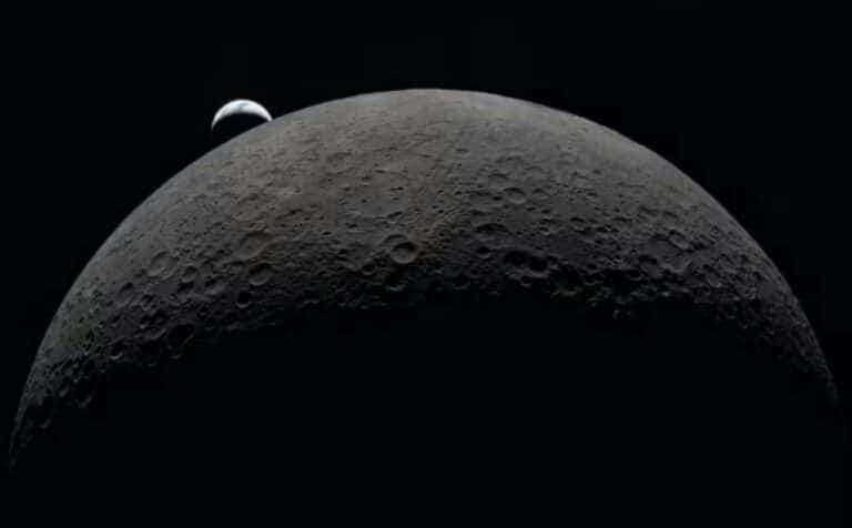 Foto da Lua feita durante a missão Artemis II — NASA