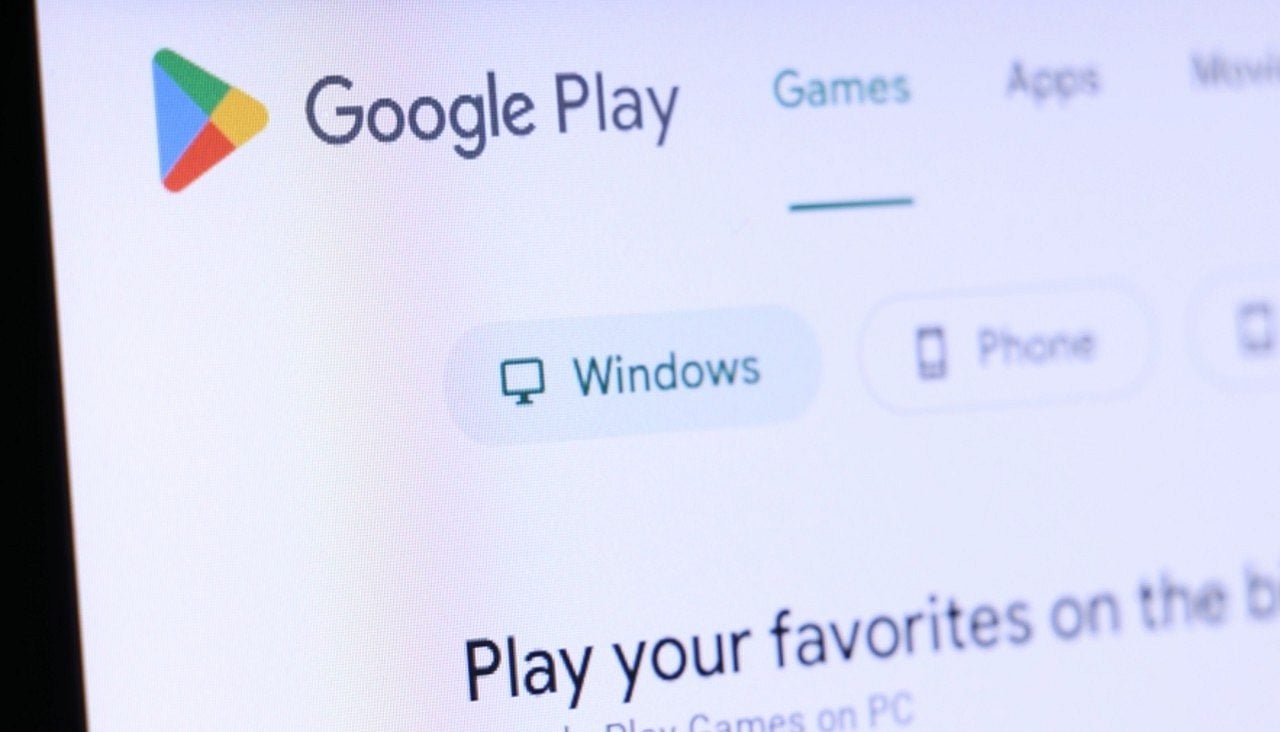 google play, playstore - Fanta Media / Shutterstock.com