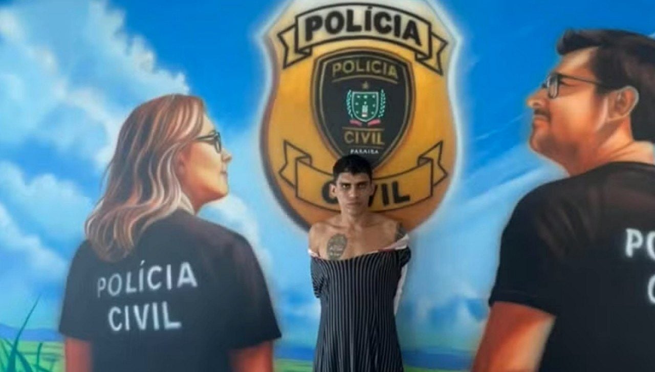 Homem preso com vestido - Divulga&ccedil;&atilde;o