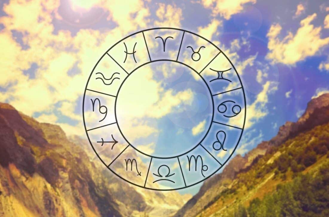 Horoscopo, Zodíaco, Signos - New Africa / shutterstock.com