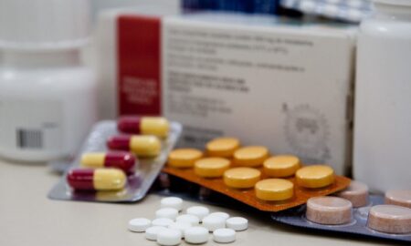 Objetivo é aprimorar gestão da assistência farmacêutica e dos serviços diagnósticos - Foto: Cláudio Fachel/Palácio Piratini