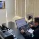 A prática de atos processuais por meio de recursos tecnológicos já é usual no dia a dia dos juizados - Foto: Divulgação/Polícia Civil do Paraná