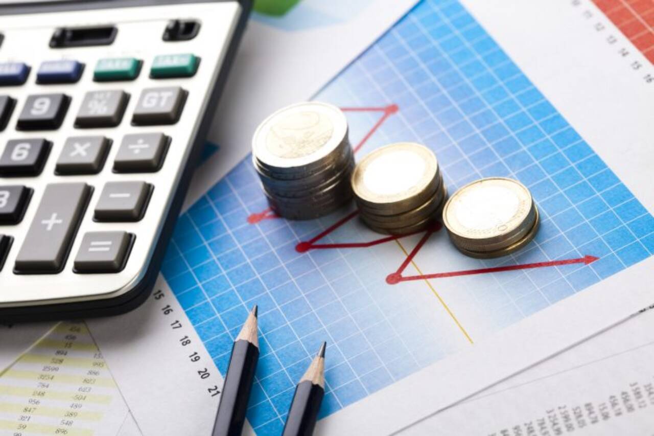Projeção para 2027 indica que despesas sem cobertura pela regra de ouro orçamentária chegam a R$ 414,1 bilhões