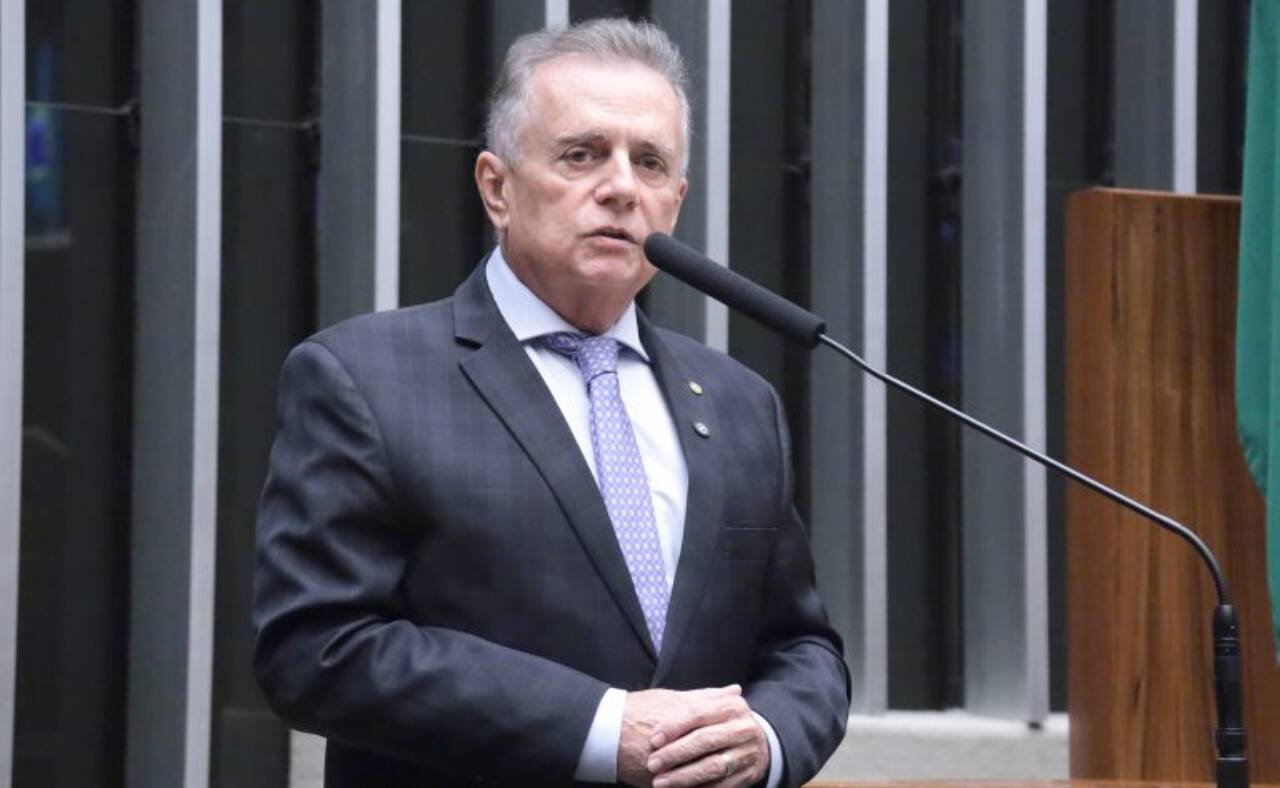 Câmara dos Deputados aprova projeto que visa segurança e exige separação de torcidas rivais em arenas esportivas