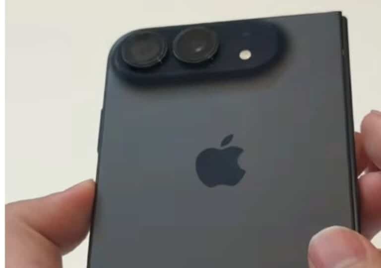 IPhone Duo - Reprodução Youtube