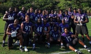 jogadores do Baltimore Ravens - Reprodução/Ravens
