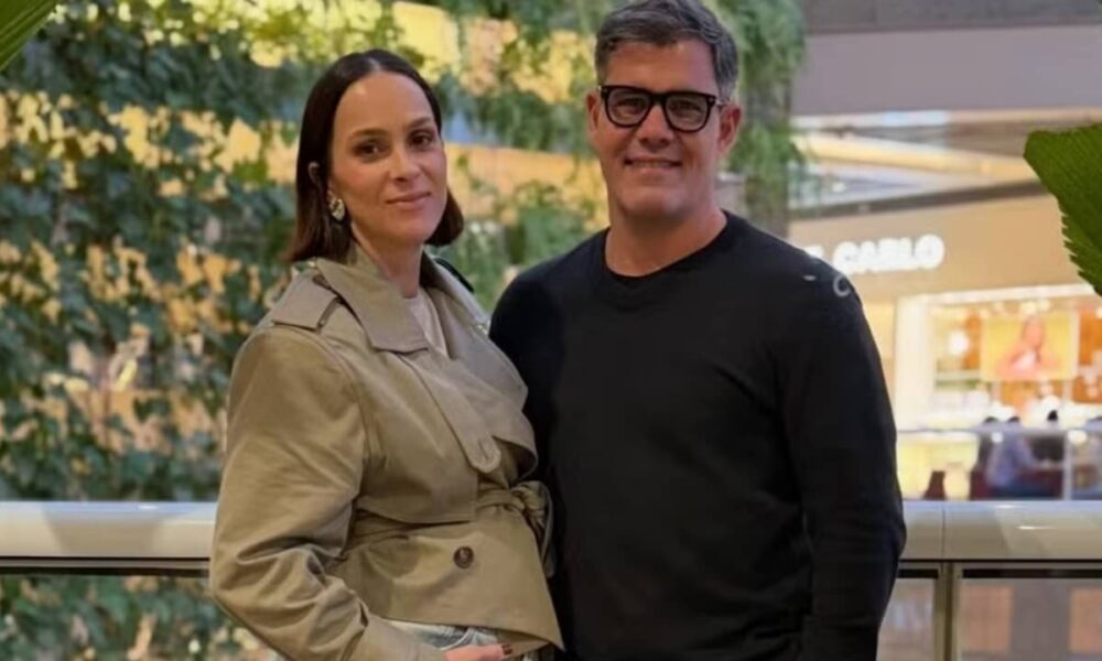 Juliano Cazarré e Letícia Cazarré revelam gravidez do sétimo filho