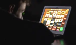 Mais de 1 milhão de brasileiros se autoexcluíram das plataformas de jogos e apostas
