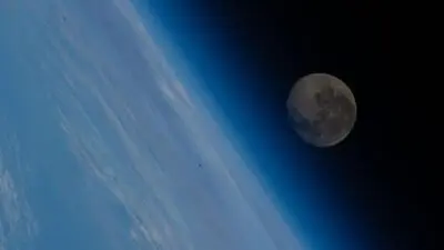 Lua minguante gibosa - NASA
