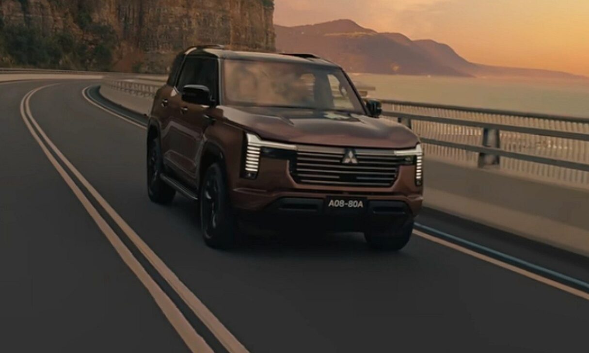 Mitsubishi Pajero 2027 - Reprodução Youtube